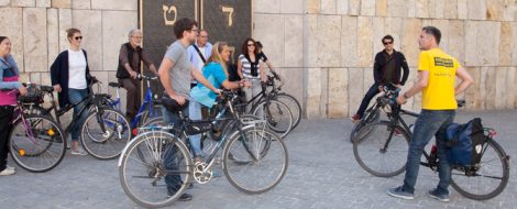 Guided city tour by bike - Synagogue at St.-Jakobs-Platz, Munich