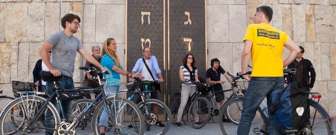 Radltour mit Stopp an der Synagoge in München